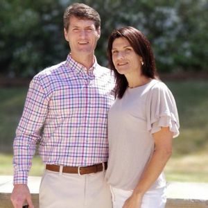 Meet your Posher, Leigh